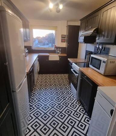 לימינגטון Spacious Self Contained Flat In Superb Location מראה חיצוני תמונה